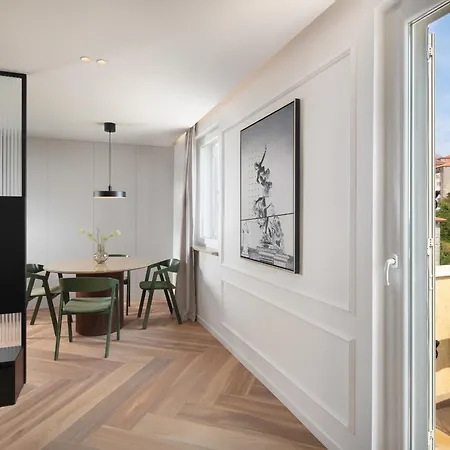 Navona Apartment